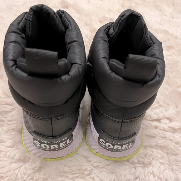 SOREL shoes - Picture 5 of 6
